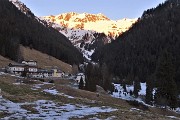 99 Dalla Madonna delle nevi raggiungo poi  Ponte dell'acqua, punto di partenza, dove chiudo l'anello